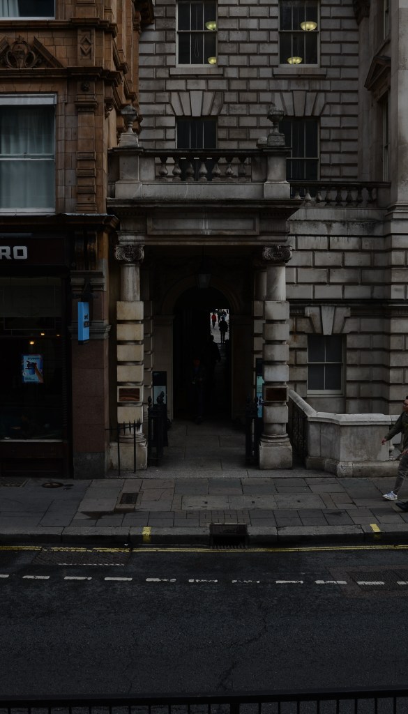 city passageway in london